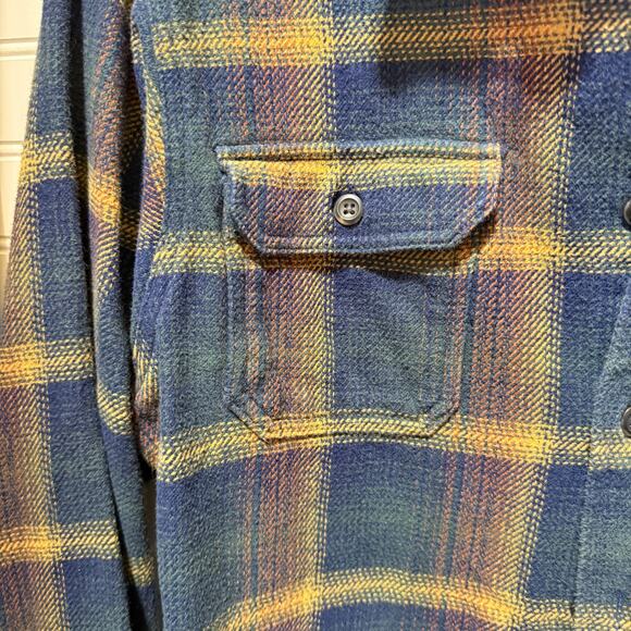 Orvis Plaid Flannel Button Down Shirt W/Side Pockets Size L - Picture 4 of 12